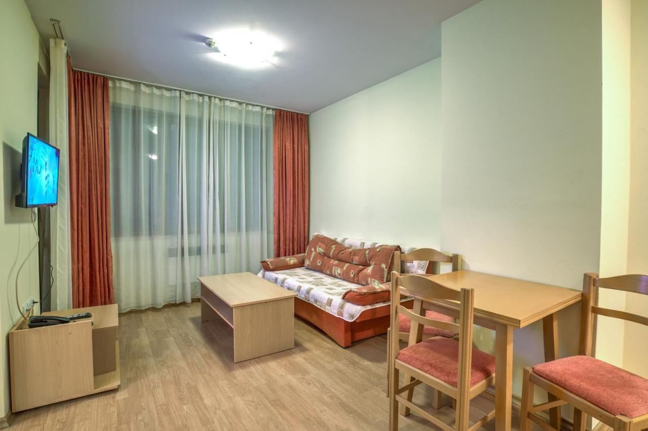- Castle Complex 2 Apartment Pamporowo